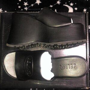 Dolls Kill Teen Dream Chunky Slides